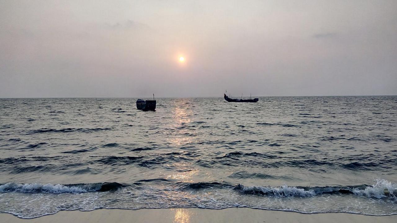 Sea Breeze Beach Home Alappuzha 외부 사진
