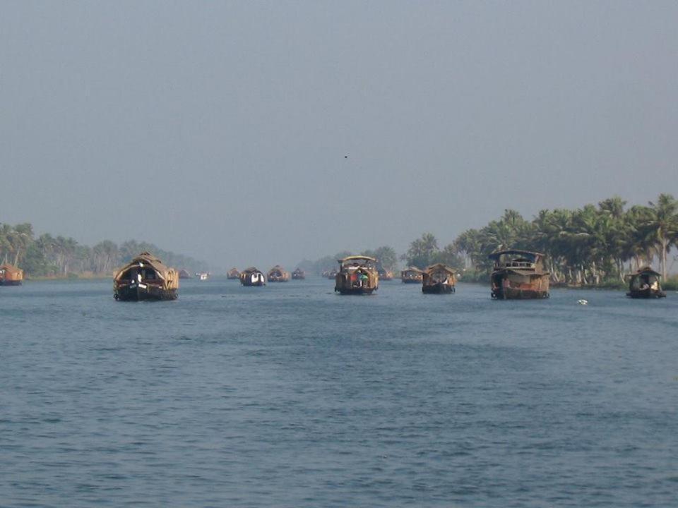 Sea Breeze Beach Home Alappuzha 외부 사진