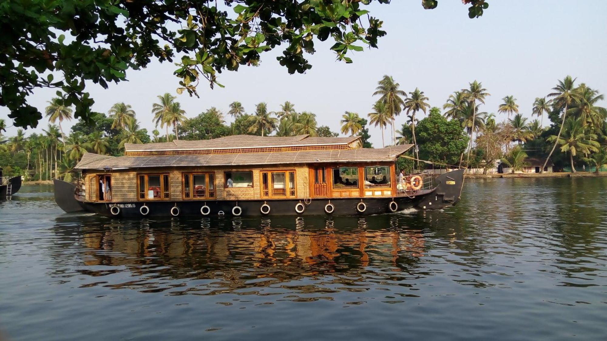 Sea Breeze Beach Home Alappuzha 외부 사진